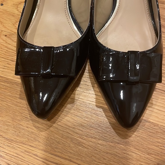 Antonio Melani, black patent shoes in size 7. - Picture 2 of 4